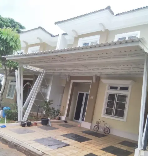Kanopi Alderon R830 Twinwall pamekasan